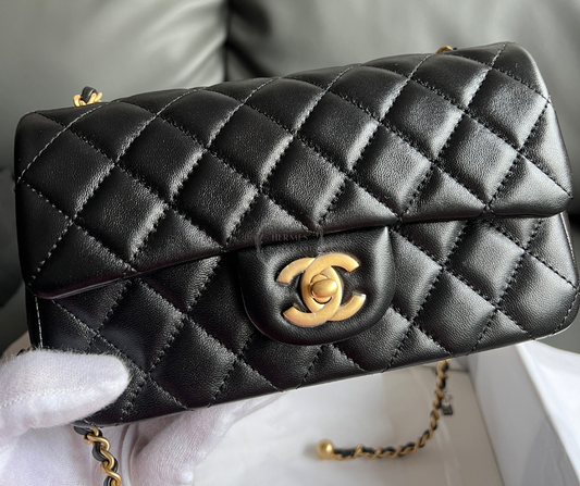 CHANEL Mini Classic Flap Bag